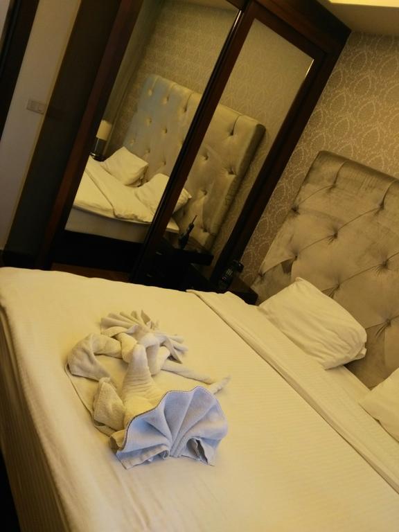 Nadine Hotel Suites アンマン エクステリア 写真