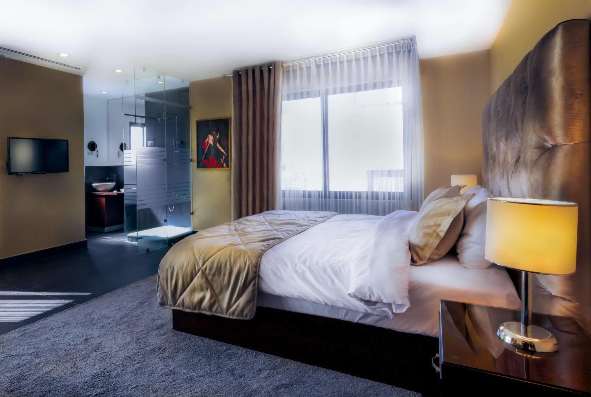 Nadine Hotel Suites アンマン エクステリア 写真
